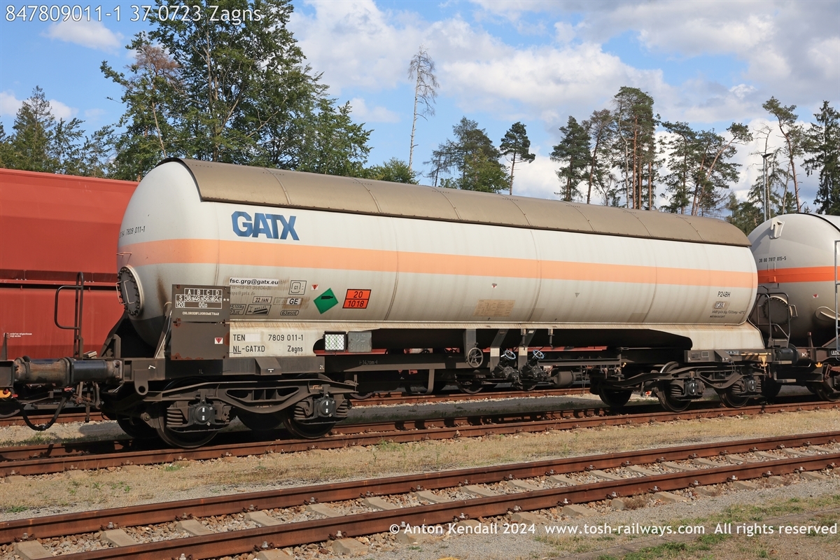 84 780 (37)